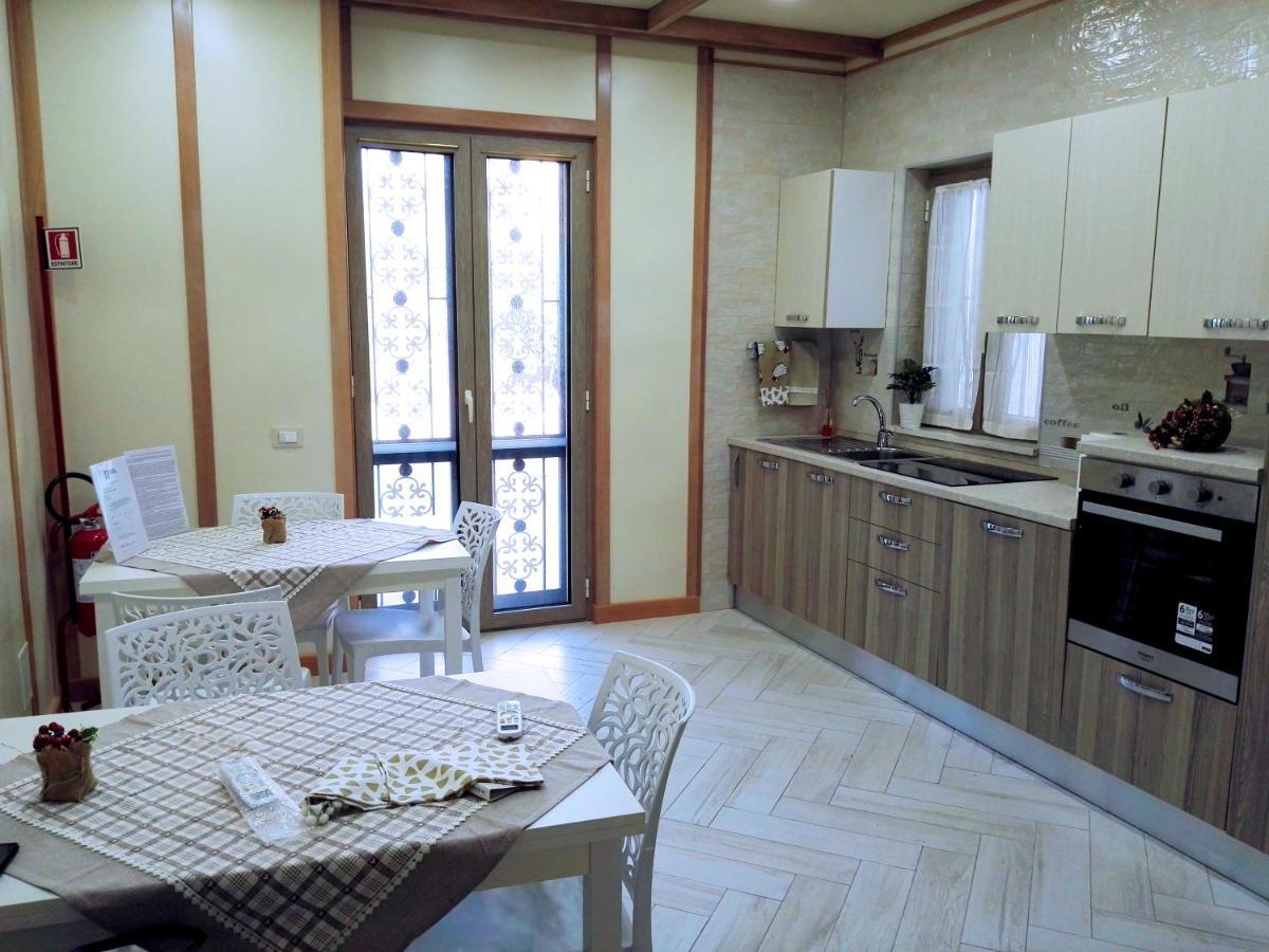 Bed and Breakfast Rosa Vesuviana Boscoreale Exterior foto